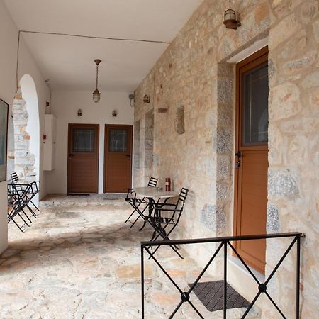 Traditional House Alepis In Areopolis Buitenkant foto